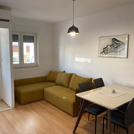 Apartment Dado Дуги Рат Екстериор снимка