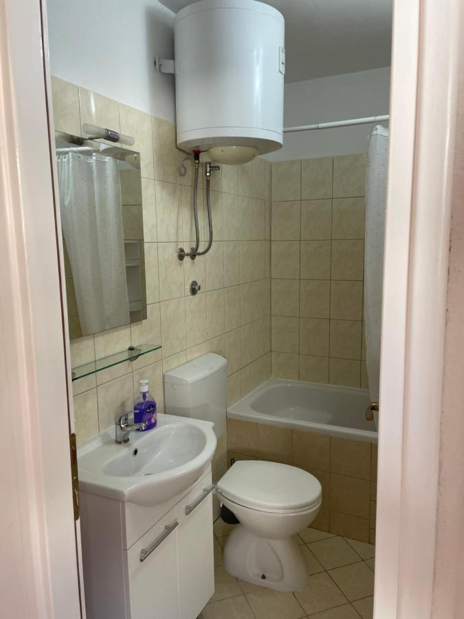 Apartment Dado Дуги Рат Екстериор снимка