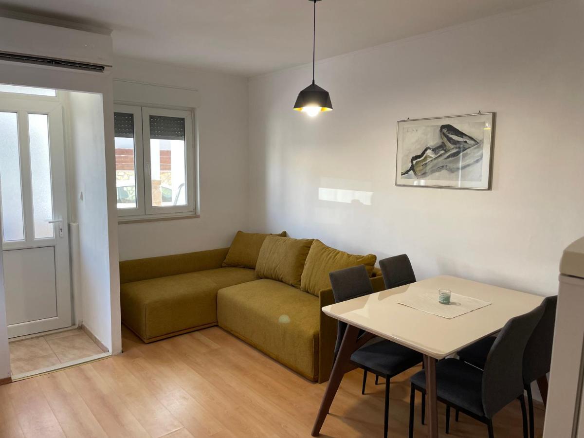 Apartment Dado Дуги Рат Екстериор снимка